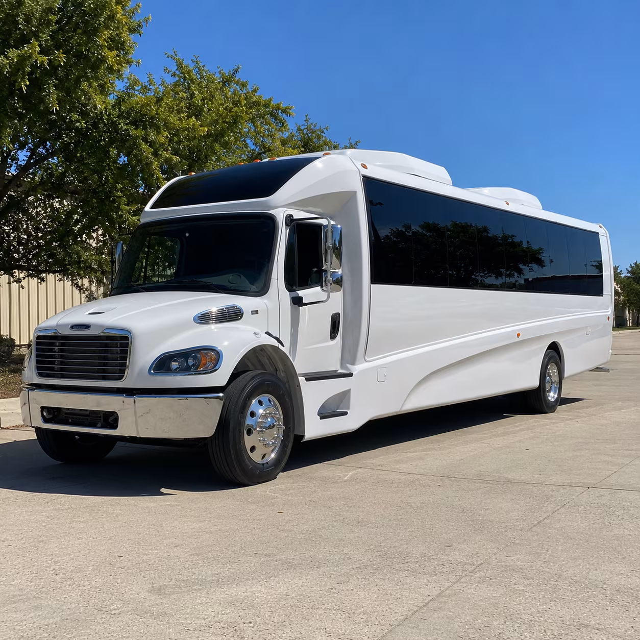 airport transfer shuttles to ewr jfk and laguardia