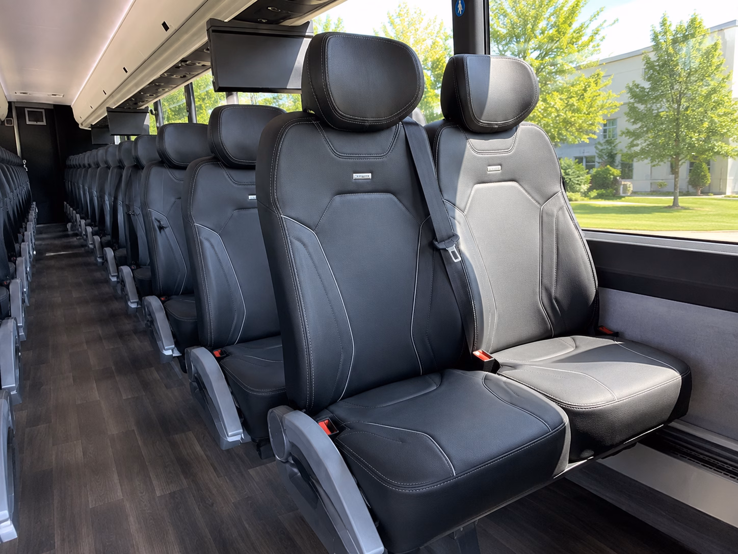 brooklyn charter bus rentals for teams and fans traveling to away games