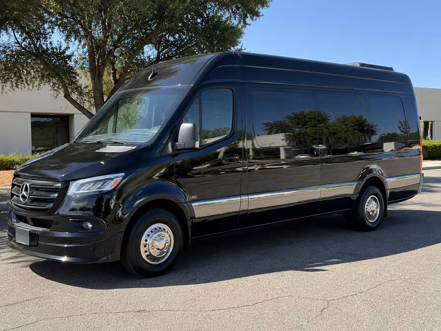 elizabeth military and government transportation