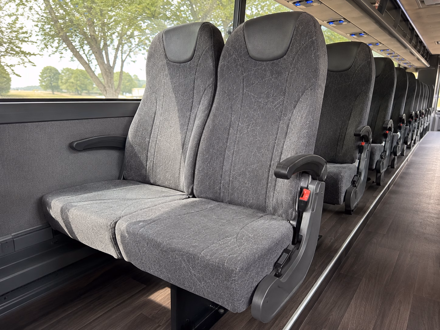 elizabeth private event charter buses for elizabeth groups