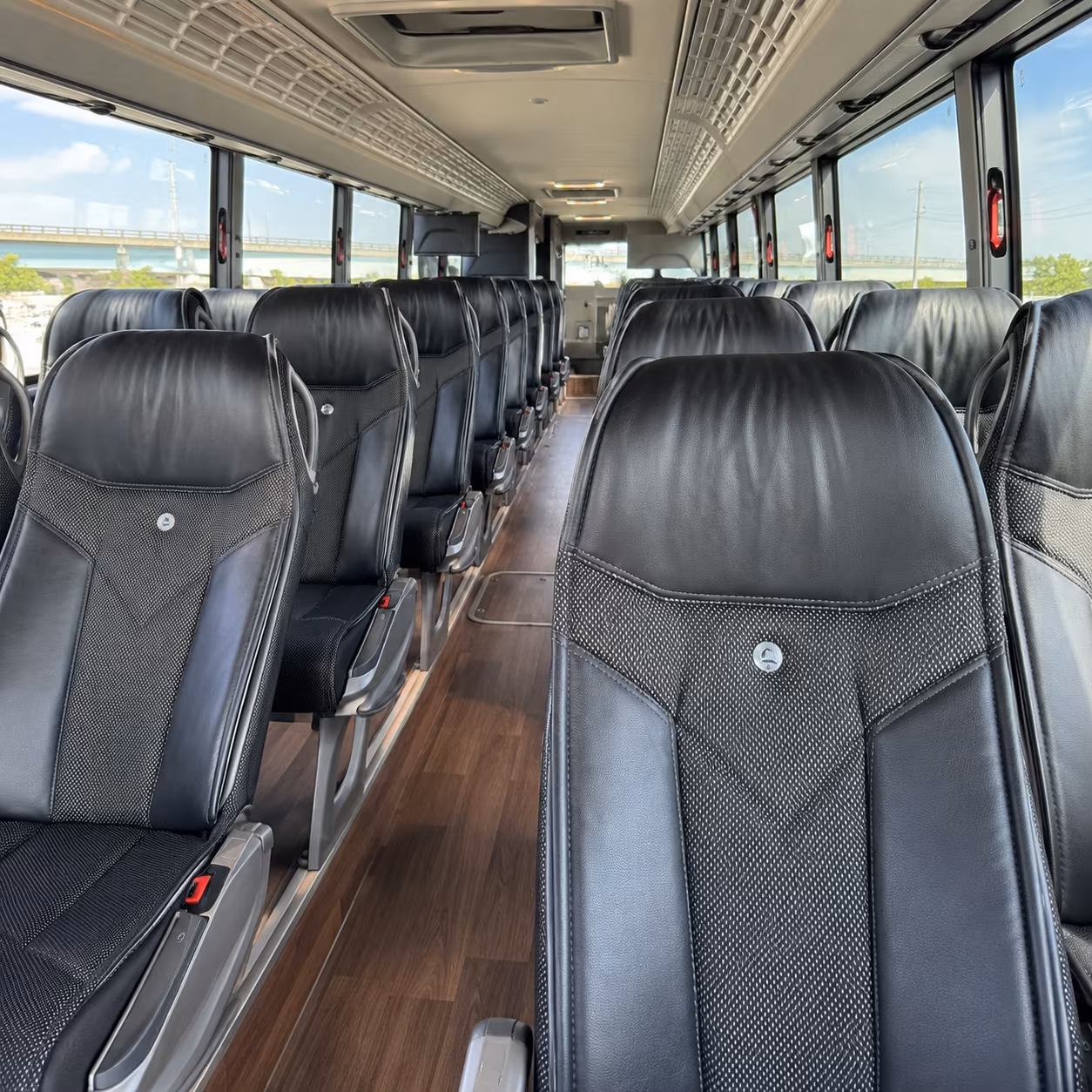 stadium concert bus rentals to metlife stadium in east rutherford