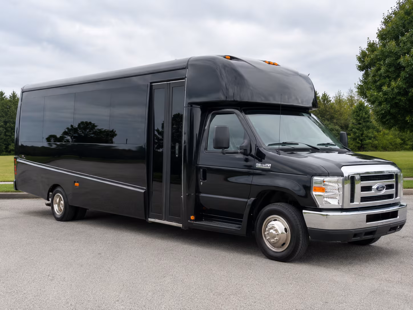 staten island charter buses for staten island players coaches staff and fans