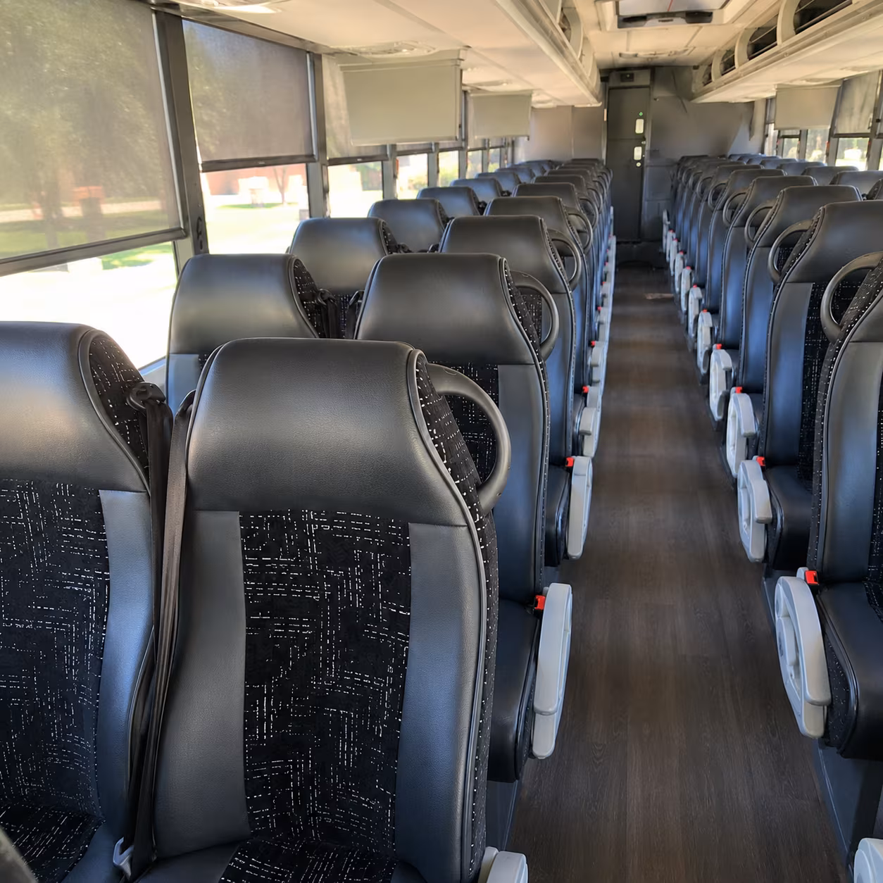 summer concert bus rentals to pnc bank arts center in holmdel